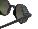 Chic Oversized Sunglasses - Image 2